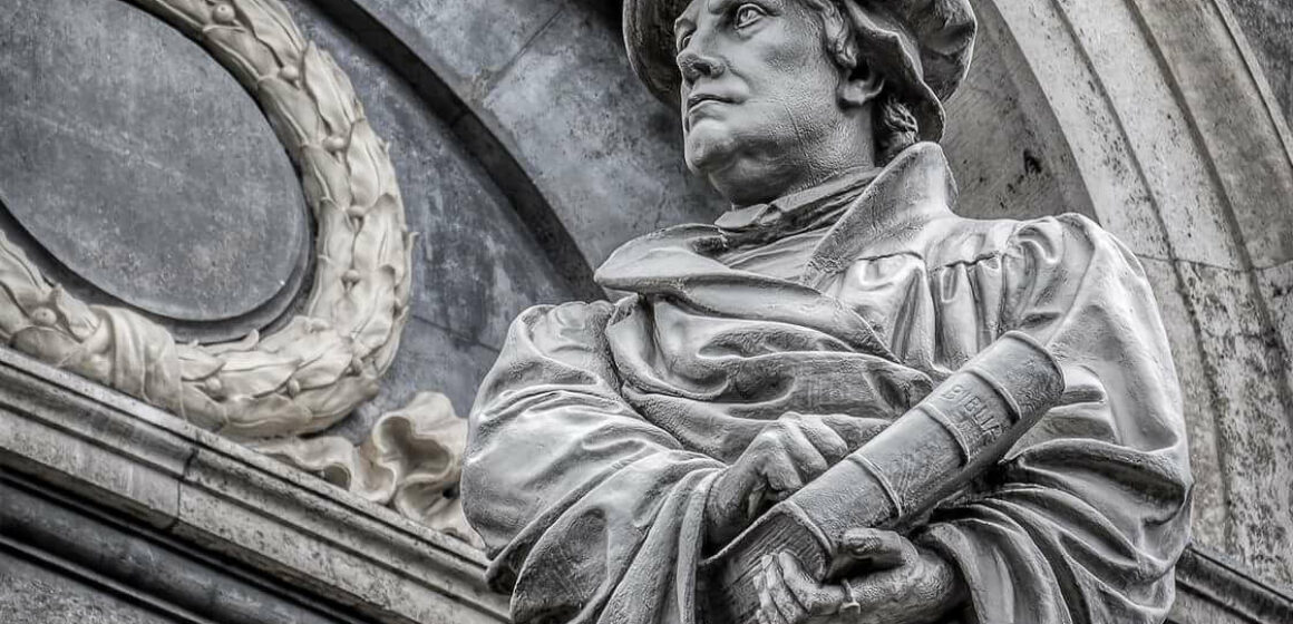 martin-luther-statue-95-theses-october-31-1517-1120